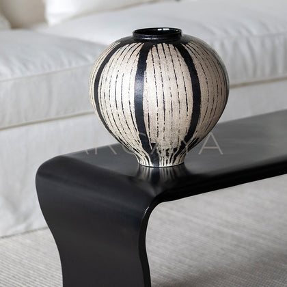 Xiangda Collab White Line Black Glaze Sphere Vase - main