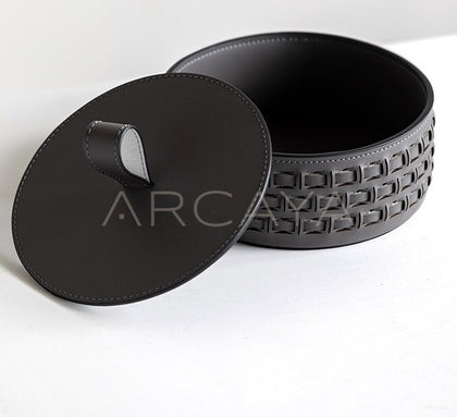 Hollow Leather Lidded Jewelry Box - scene