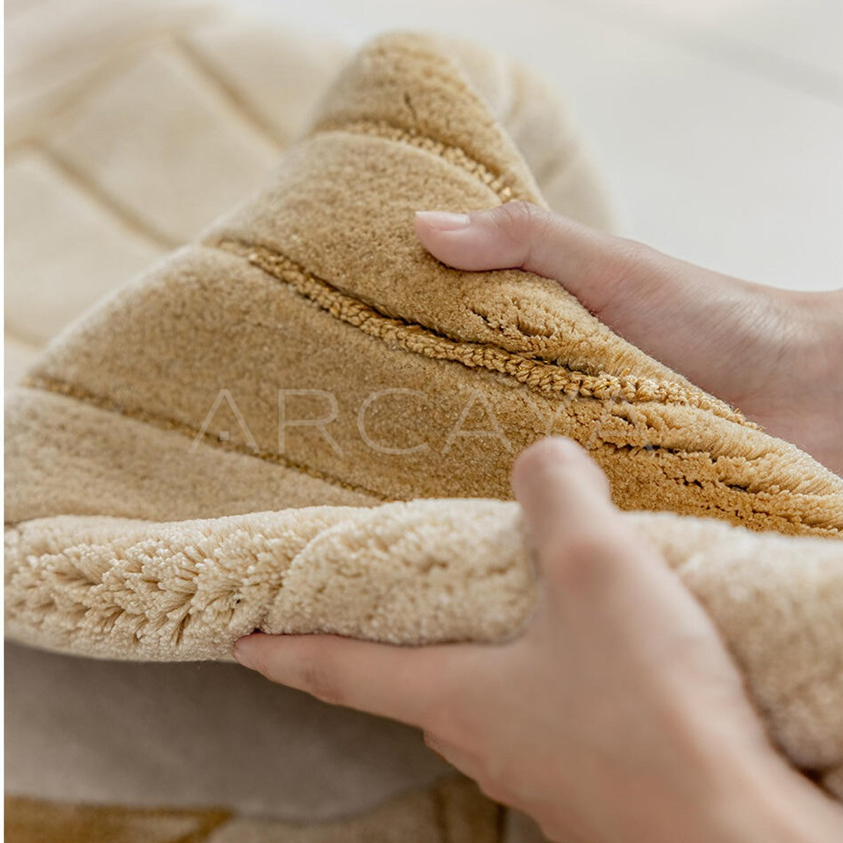 All Style Neutral Rug in detail