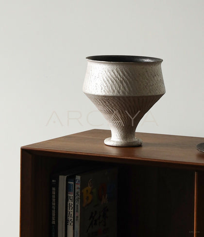 Dadan Silver Glaze Art Vase - scene
