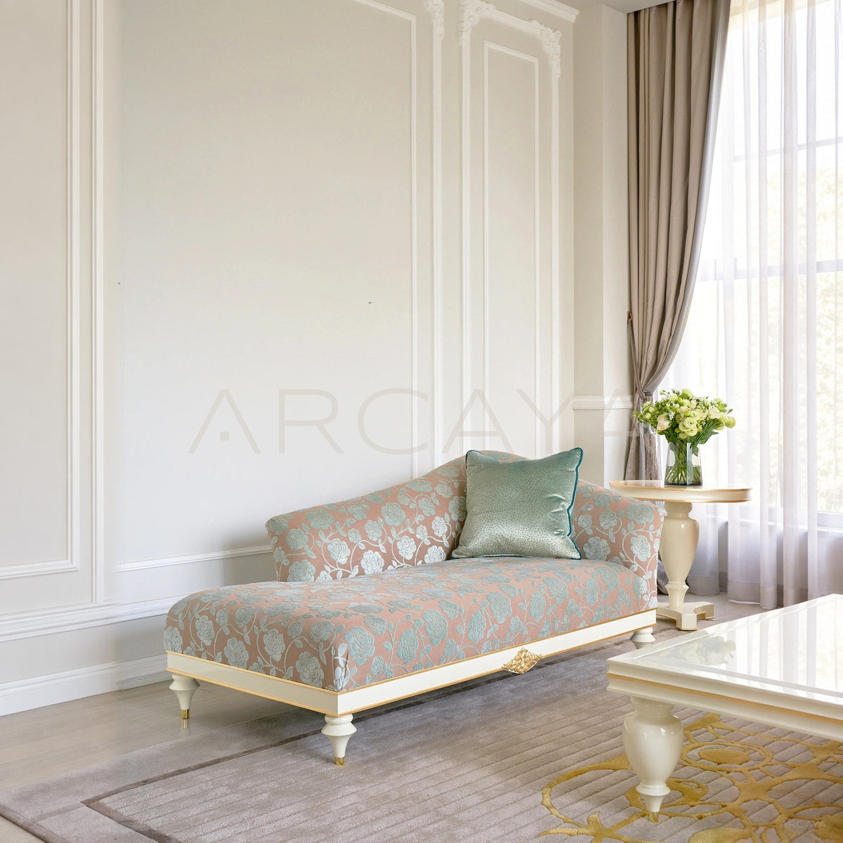 Classical Chaise Lounge - main