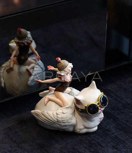 Cat Boss Artist Figurine - scene