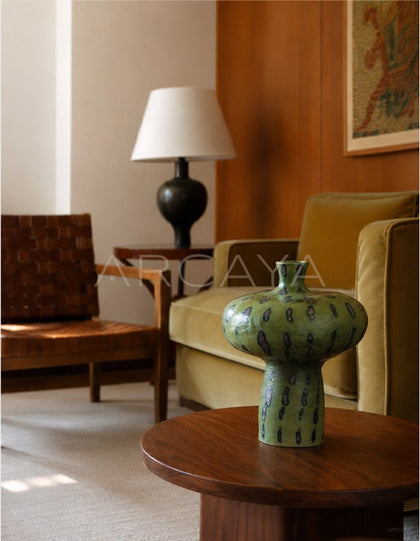 Dadan Green Glaze Ceramic Vase - scene