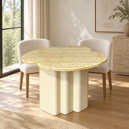 Cloud Round Table - scene