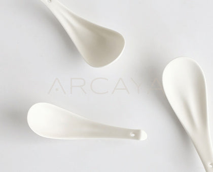 Rongbai Collab Minimalist Leaf Spoon - scene