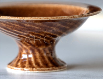Dadan Handmade Footed Ceramic Dish - scene