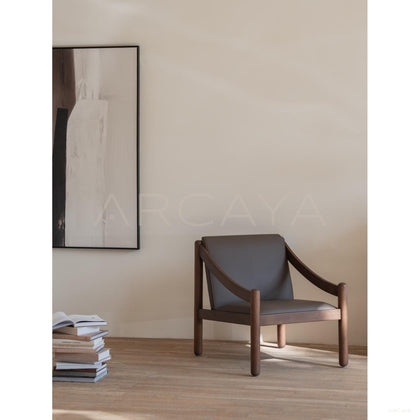 Pali Lounge Chair - scene