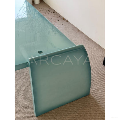 Gradient Blue Desk Series - scene