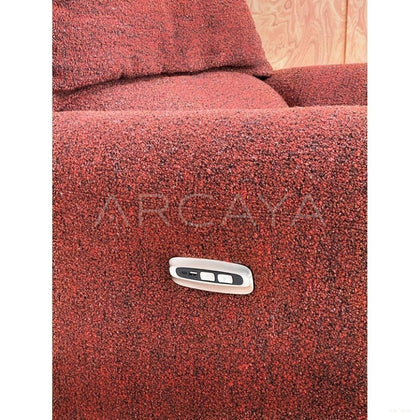 Jeaek Sorrento Electric Recliner - scene