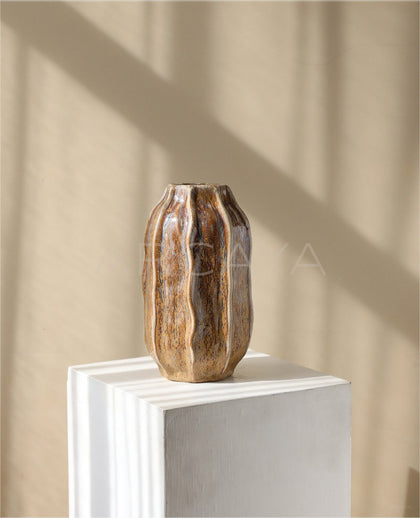 Vintage Ceramic Vase Chinese Wabi Sabi - scene