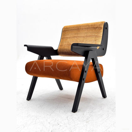Detailed Lounge Chair - scene