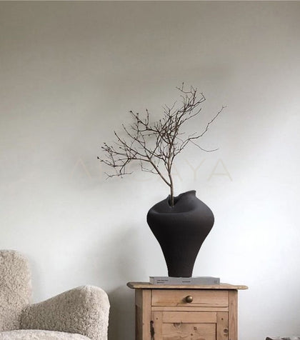 Black Jingdezhen Large Ceramic Jar Vase - scene