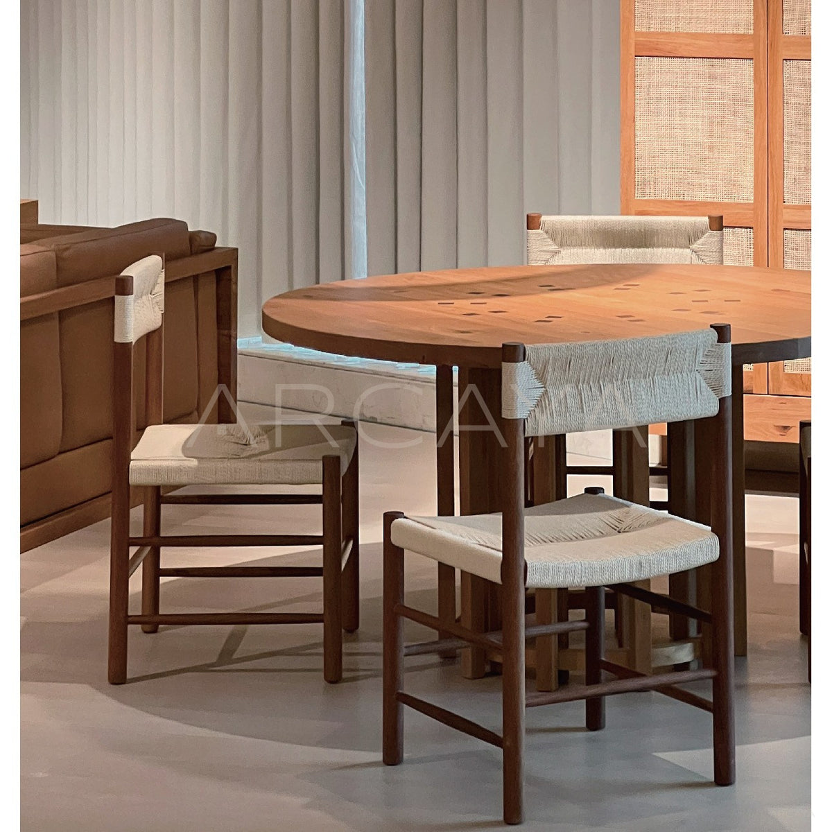 Zhimu Dining Chair 018 in detail