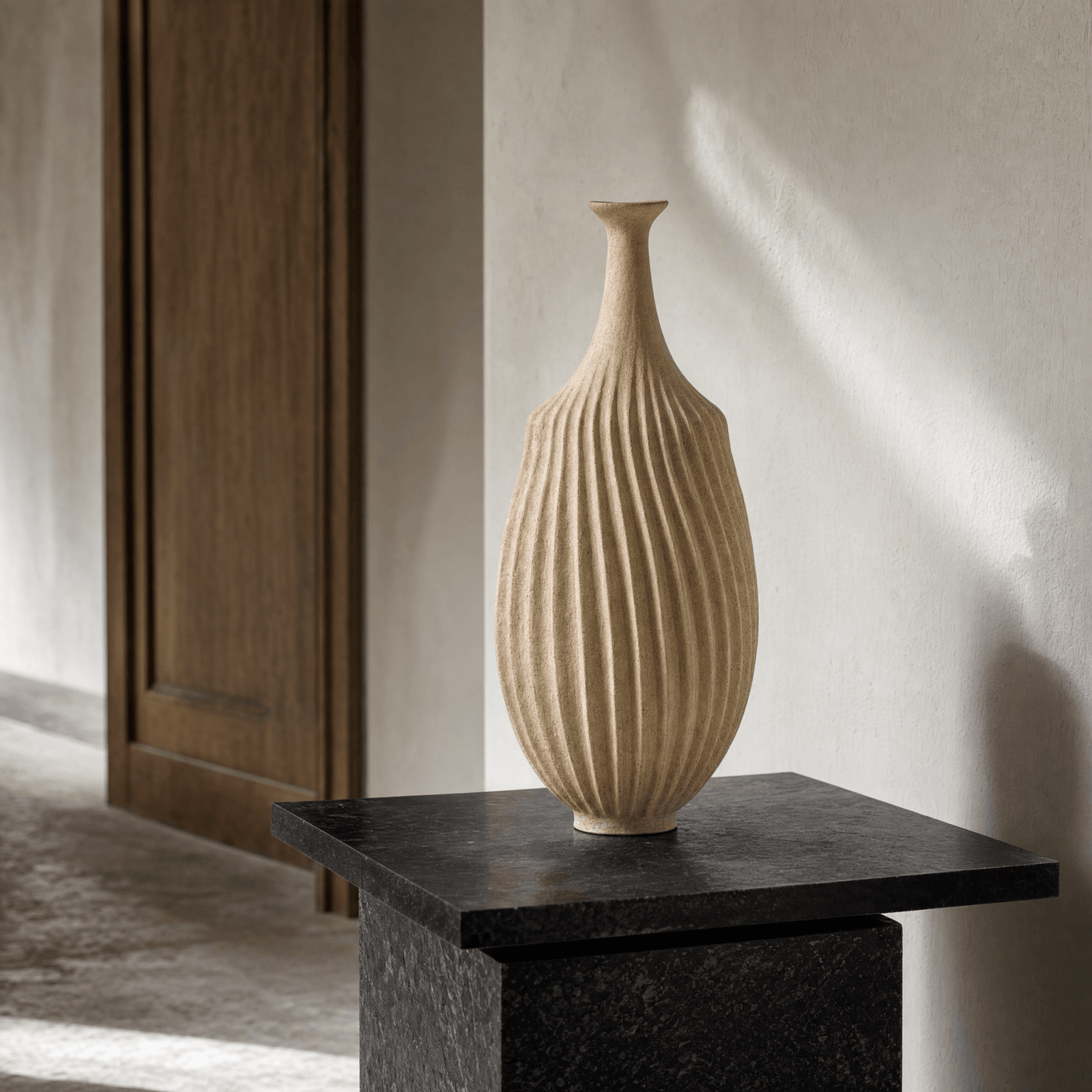 One silhouette. Your dimensions, comfort and finish.