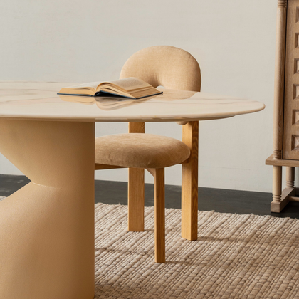 Harbor Meadow Dining Table