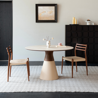 Kestrel Meadow Dining Table