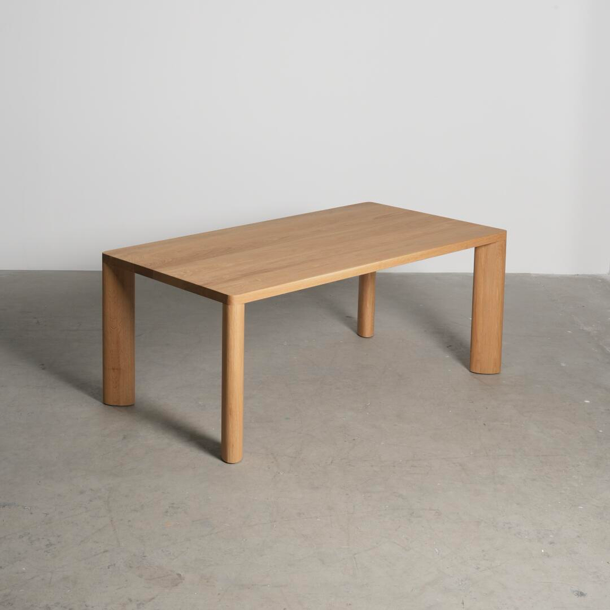 Luna Loft Dining Table