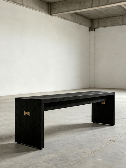 Luna Vista Bench