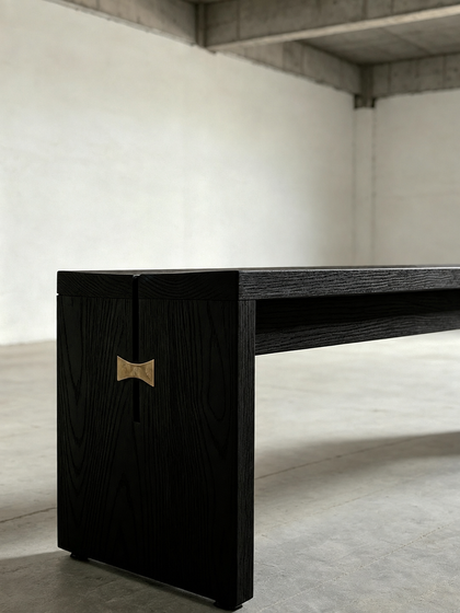 Luna Vista Bench