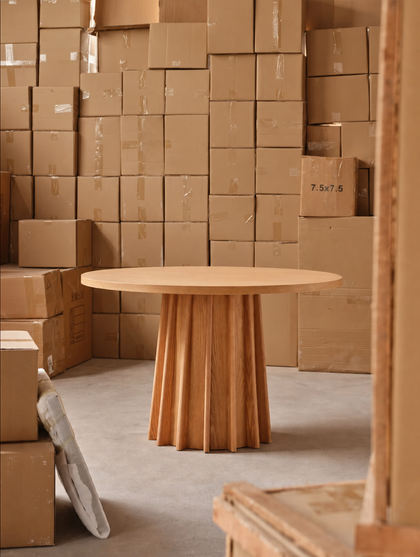 Maple Meadow Dining Table