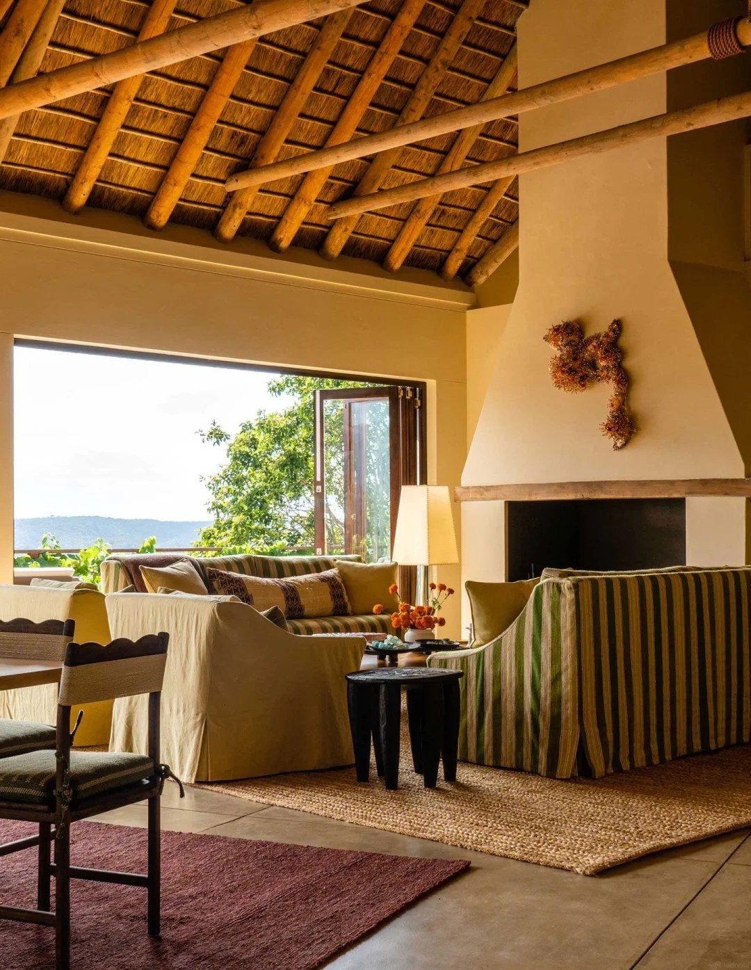 Use earthy color without losing calm