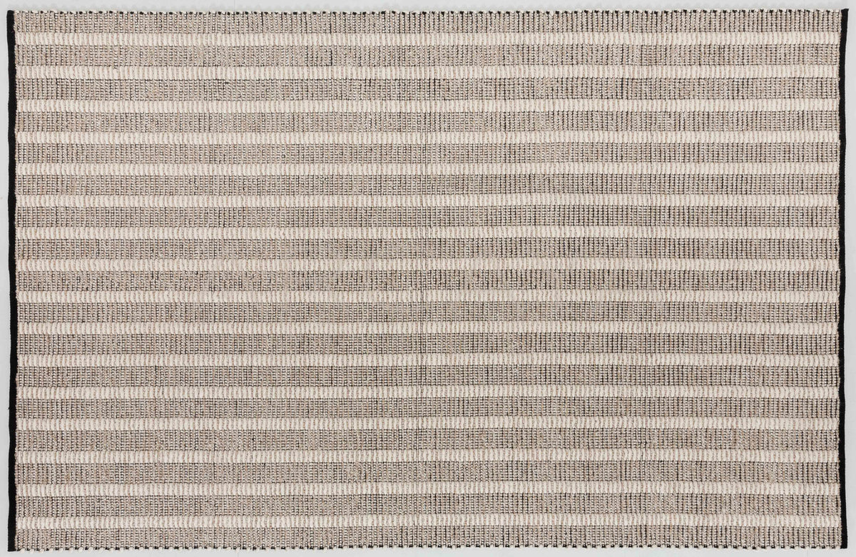 Harta Bloom Area Rug