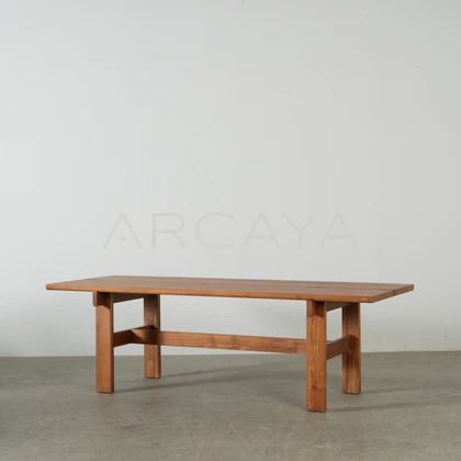 Luna Wood Decorative Object — interior view 03