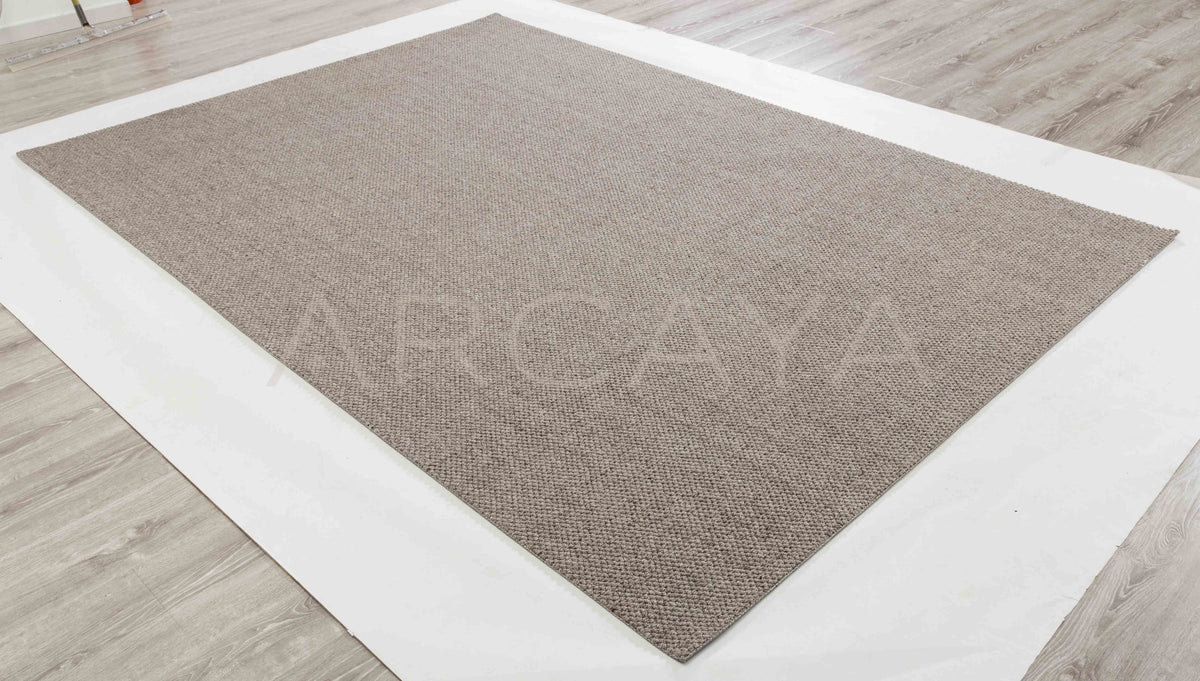 Plain Atlas Area Rug