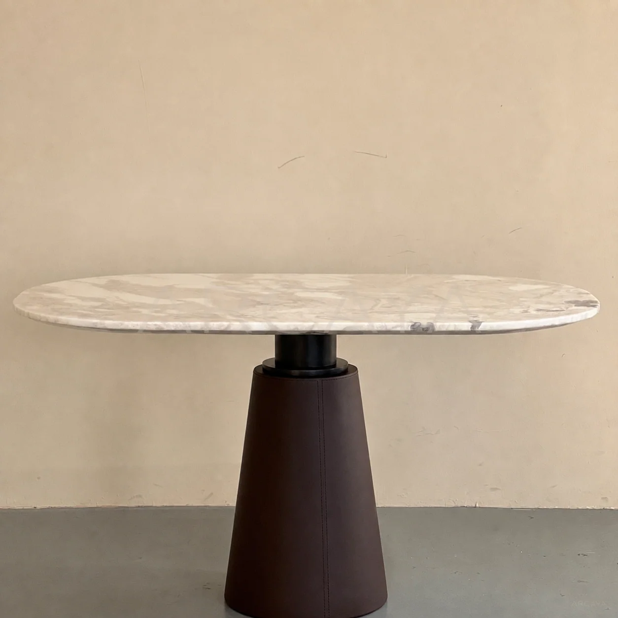 Aurelia Point Dining Table - product view 01