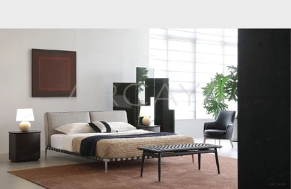 Aurelia Oak Bed - front view 03
