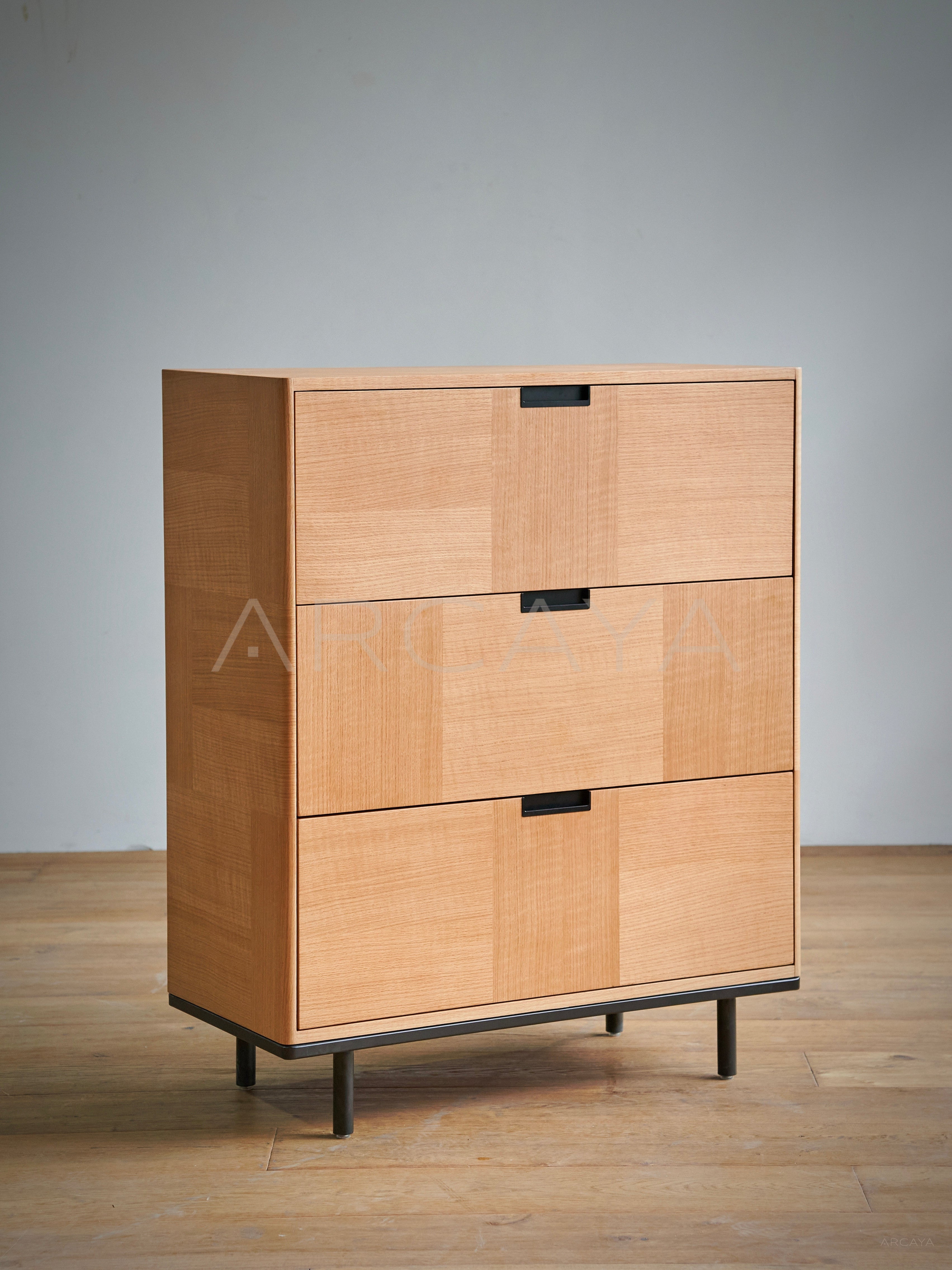 Dahlia Crest Dresser