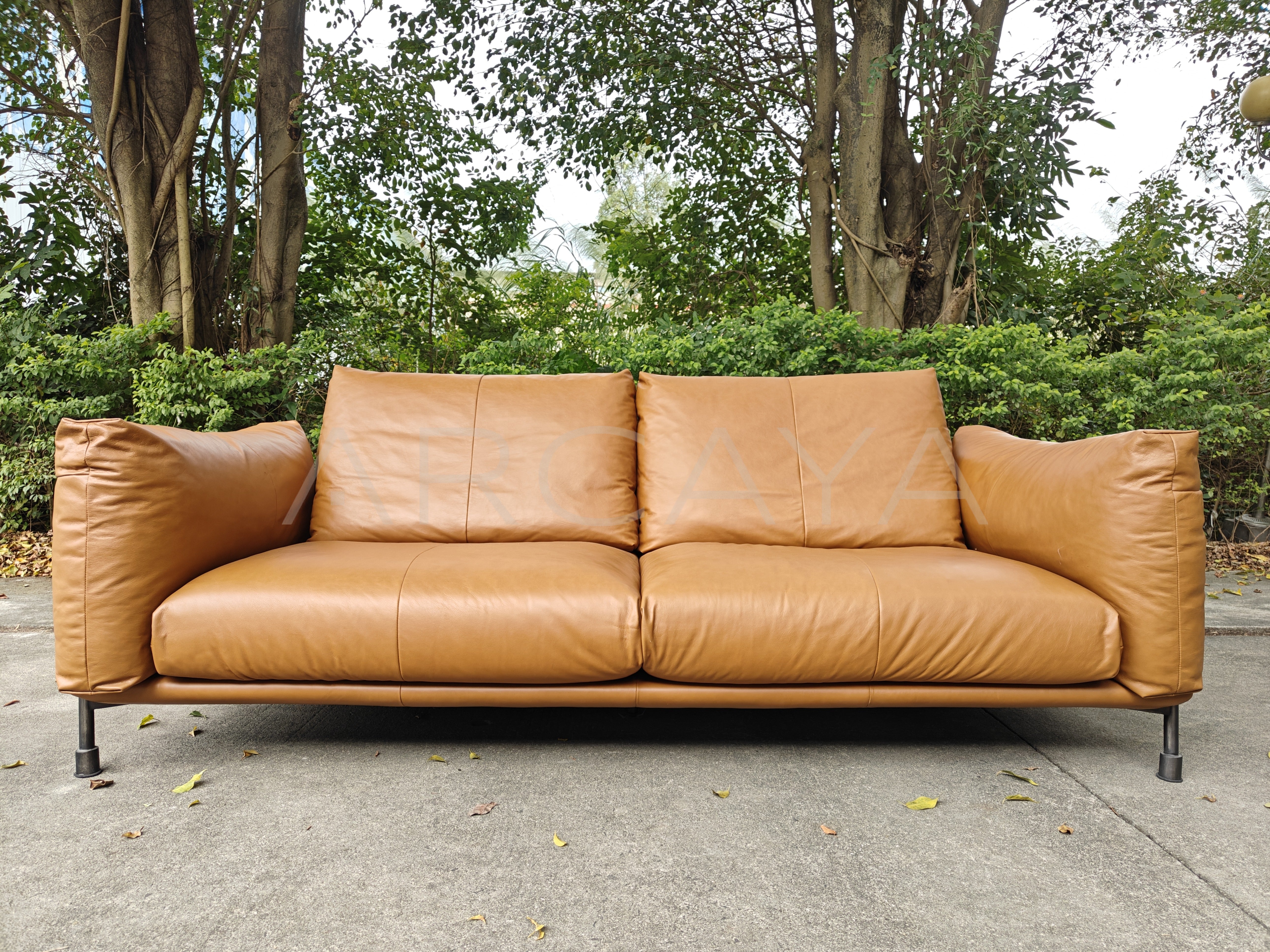 Isla Summit Straight Sofa