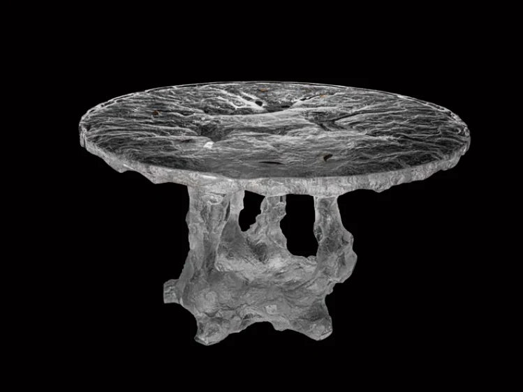 Suitable for all seasons — Tables & Consoles — T045 — image 3