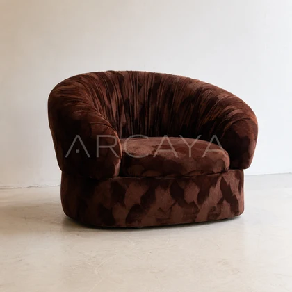 Haven Hill Lounge Chair - front view 04