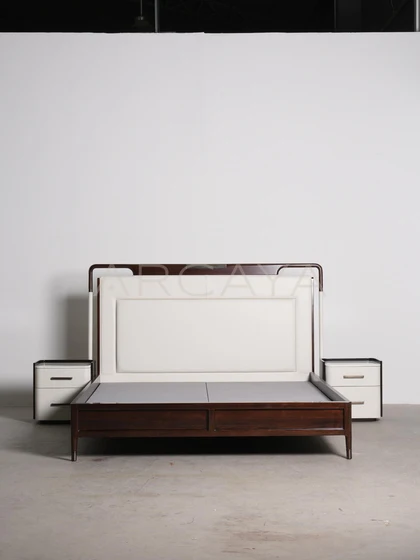 Elara Vista Bed — interior view 04