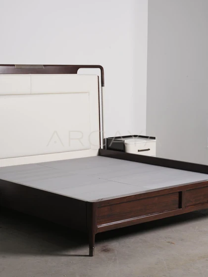 Elara Vista Bed — interior view 07