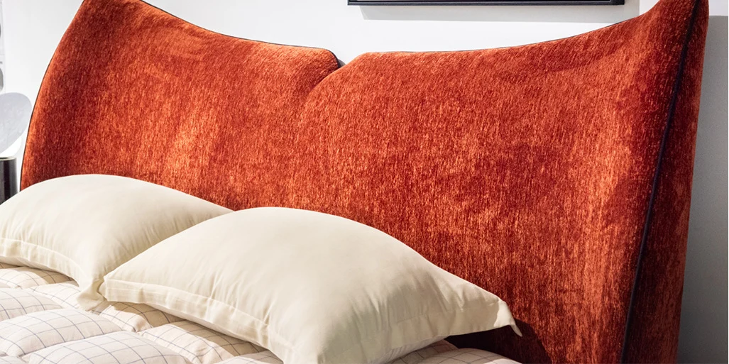 One silhouette. Your dimensions, comfort and finish.