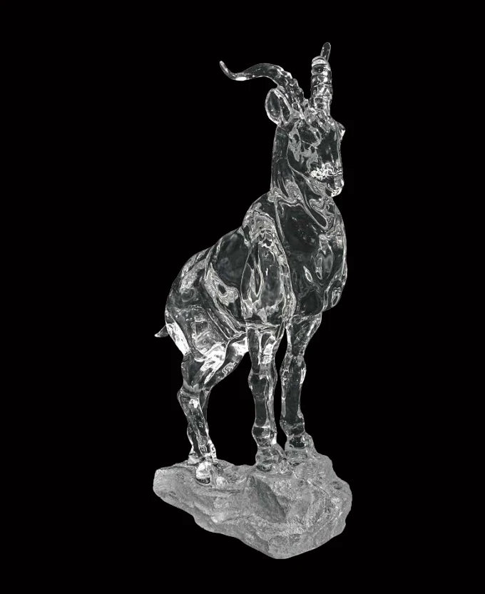 The leader at the summit — Sculptural Objects — A023 — image 3