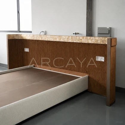 Fiera Bay Bed - front view 05