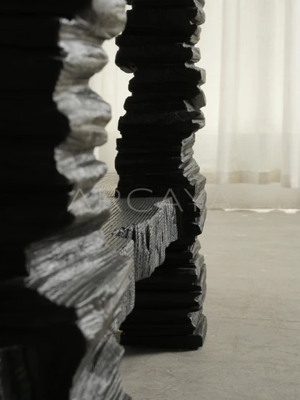 Juniper Wood Decorative Object — interior view 10