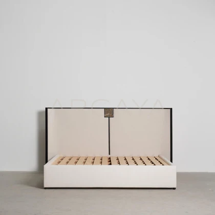 Ember Vista Bed - product view 04